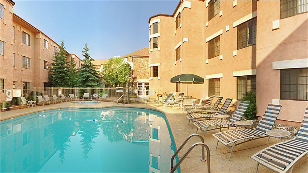 Embassy Suites By Hilton Флагстаф Екстериор снимка